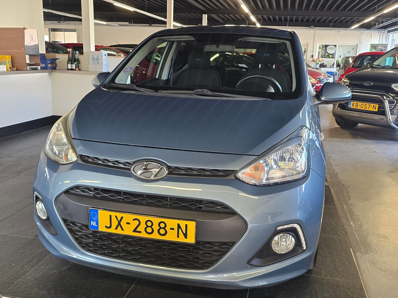 Hyundai i10 1.0i i-Motion Go!/AIRCO/CRUISE/N.A.P/BOEKJES/ — photo 3
