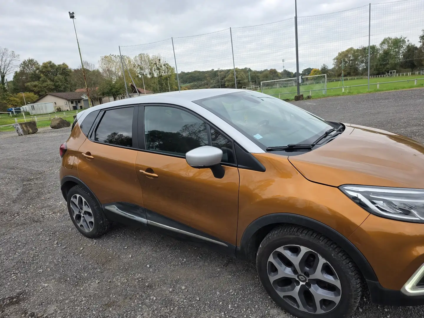 Renault Captur TCe 90 Energy Intens - 2