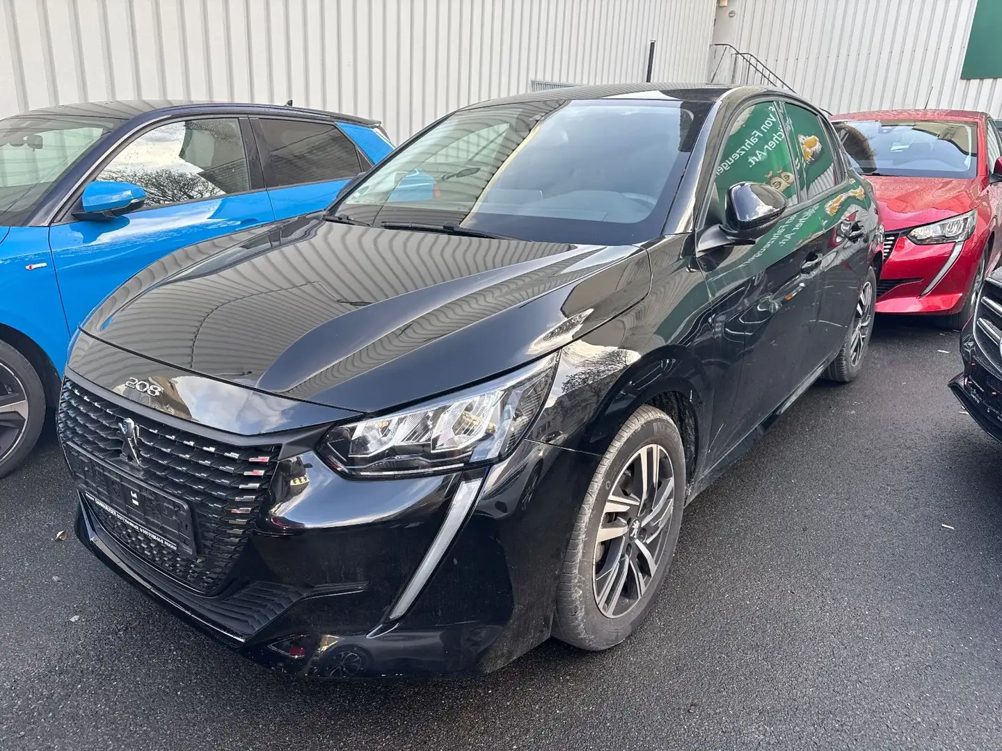 Peugeot 208 Allure*LED*Navi*Kamera*Shz*DAB+*Carplay* Noir - 1