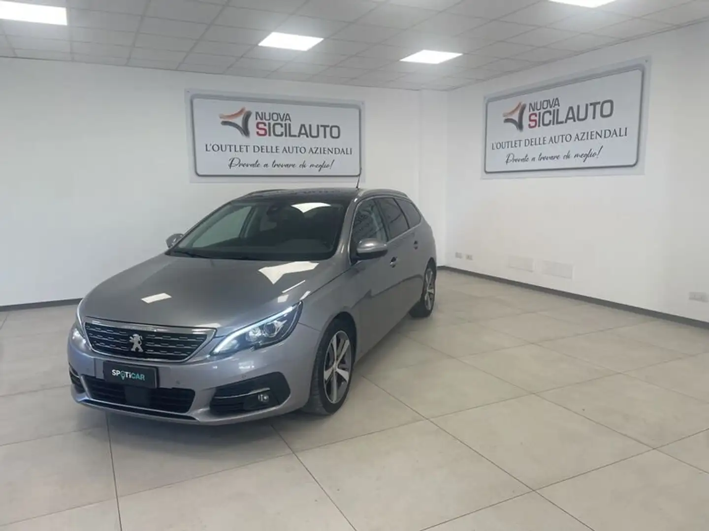 Peugeot 308 II 2018 SW SW 1.5 bluehdi Allure s&s 130cv Grigio - 2