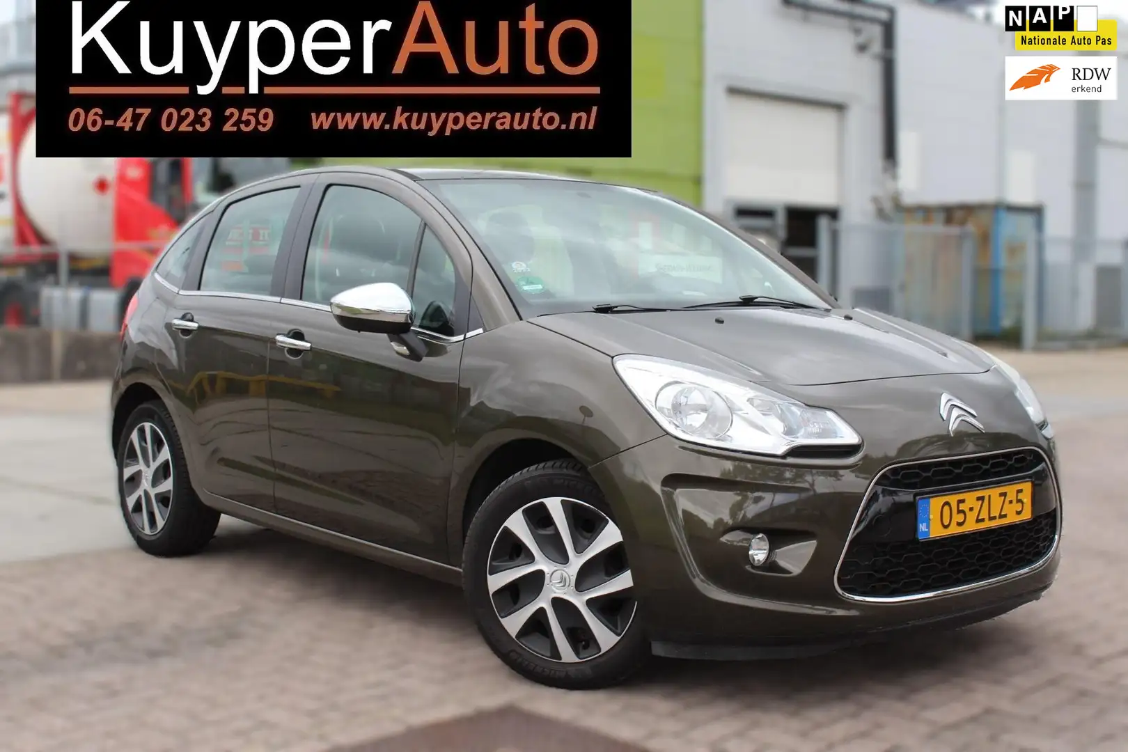 Citroen C3 1.2 VTi Collection nap NAVI CLIMA DAKDRAGERS SENSO Brun - 1
