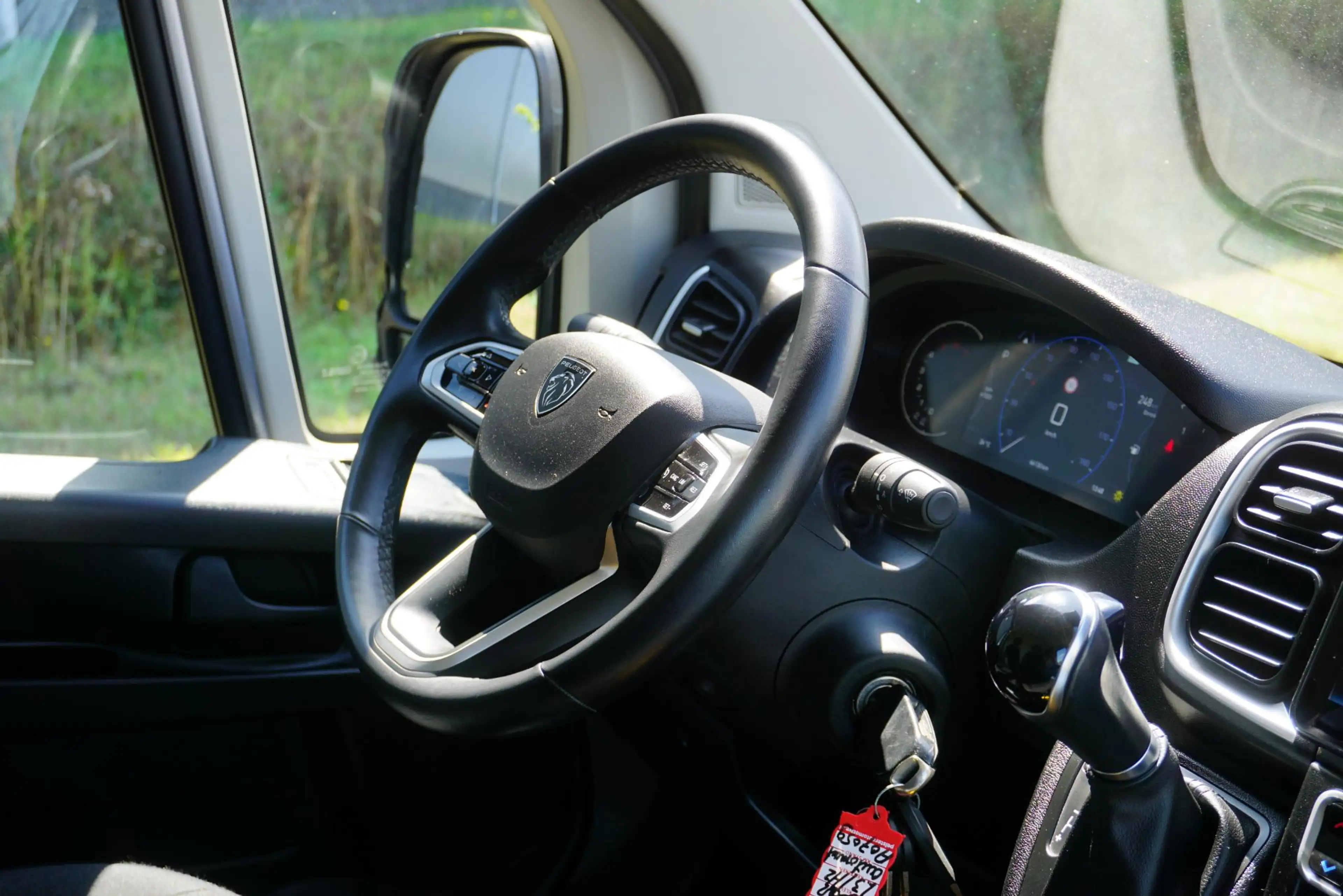Peugeot Boxer 2.2 BlueHDi 140 L3H2 3.5t Zwaar in Topstaat |Trekh — photo 11