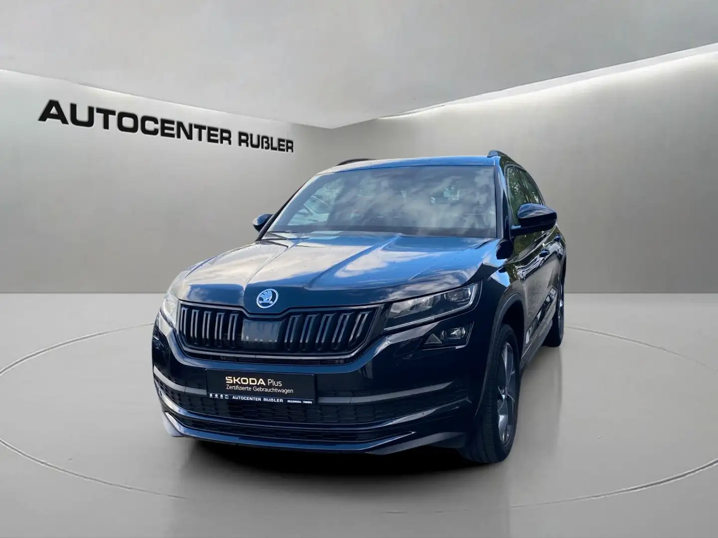 Skoda Kodiaq 2.0l TDI Sportline AHK, KAMERA,SMARTLINK Schwarz - 1