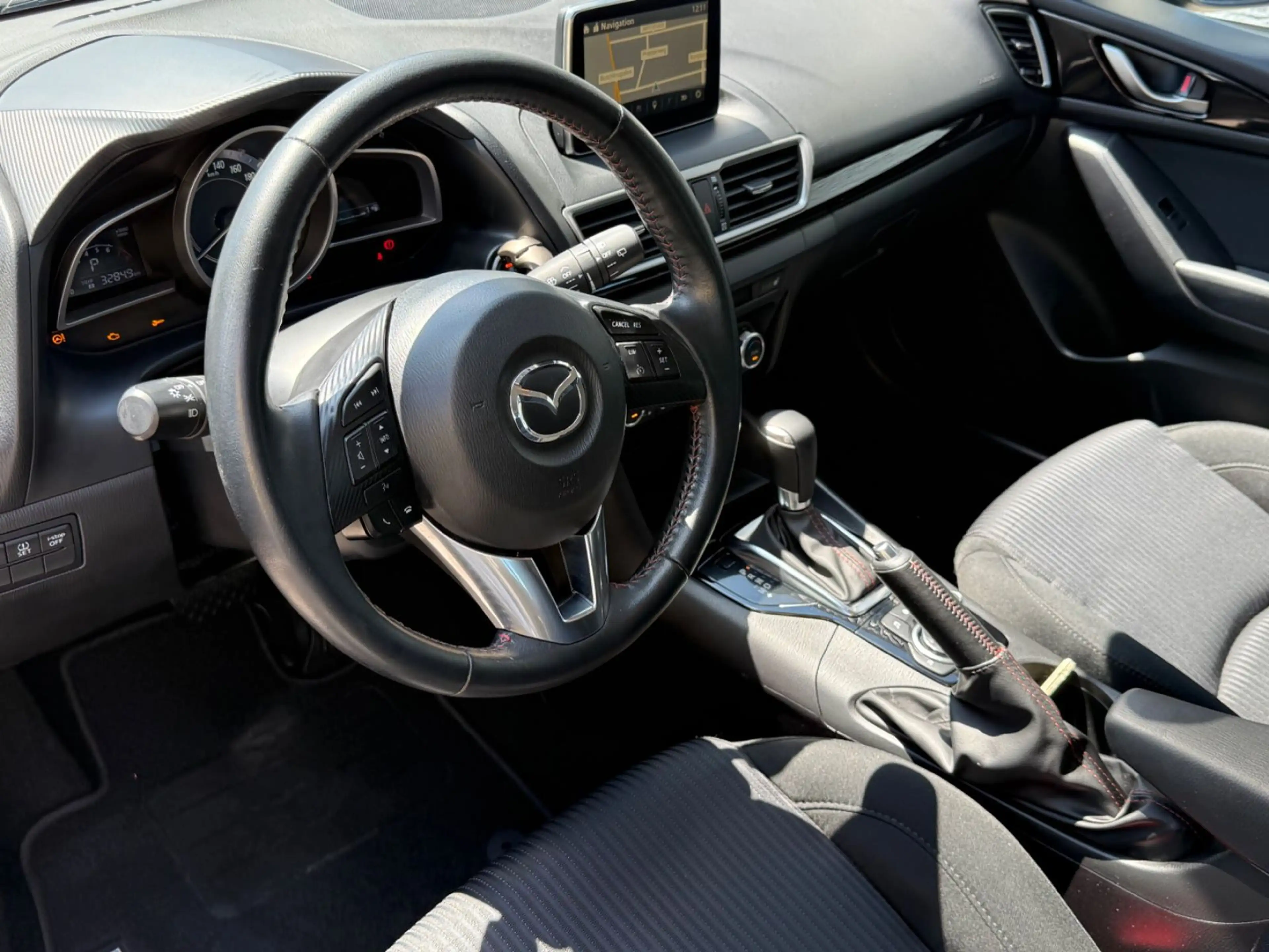 Mazda 3 Lim. 2,0 SKYACTIV-G 120 Sports-Line Aut.LED — photo 15