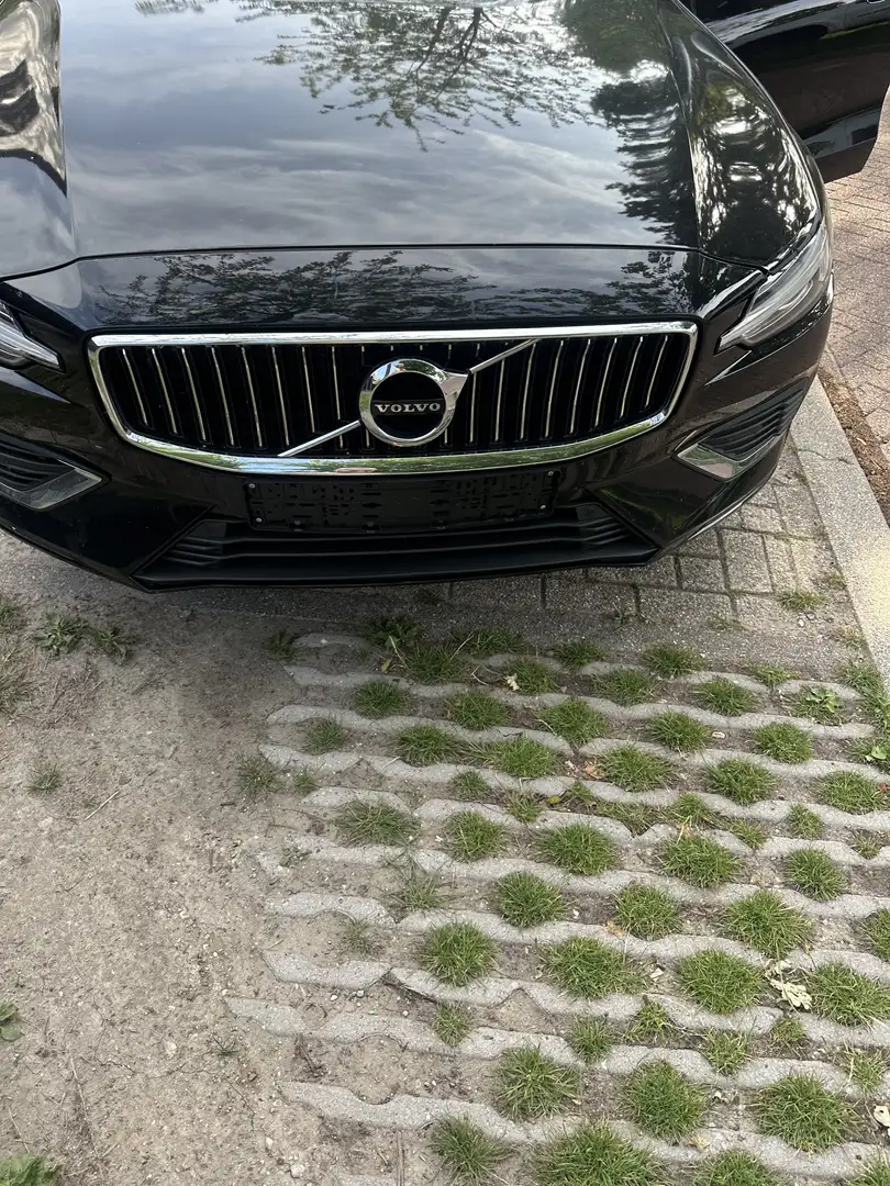 Volvo V60 T6 AWD Twin Engine Geartronic Momentum Pro - 1