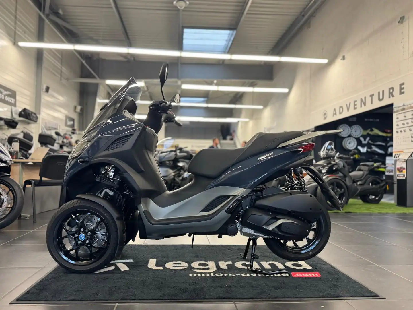 Piaggio MP3 310 Синій - 2