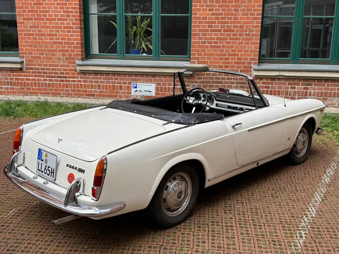 Fiat Pininfarina 1500 Cabrio Weiß - 2