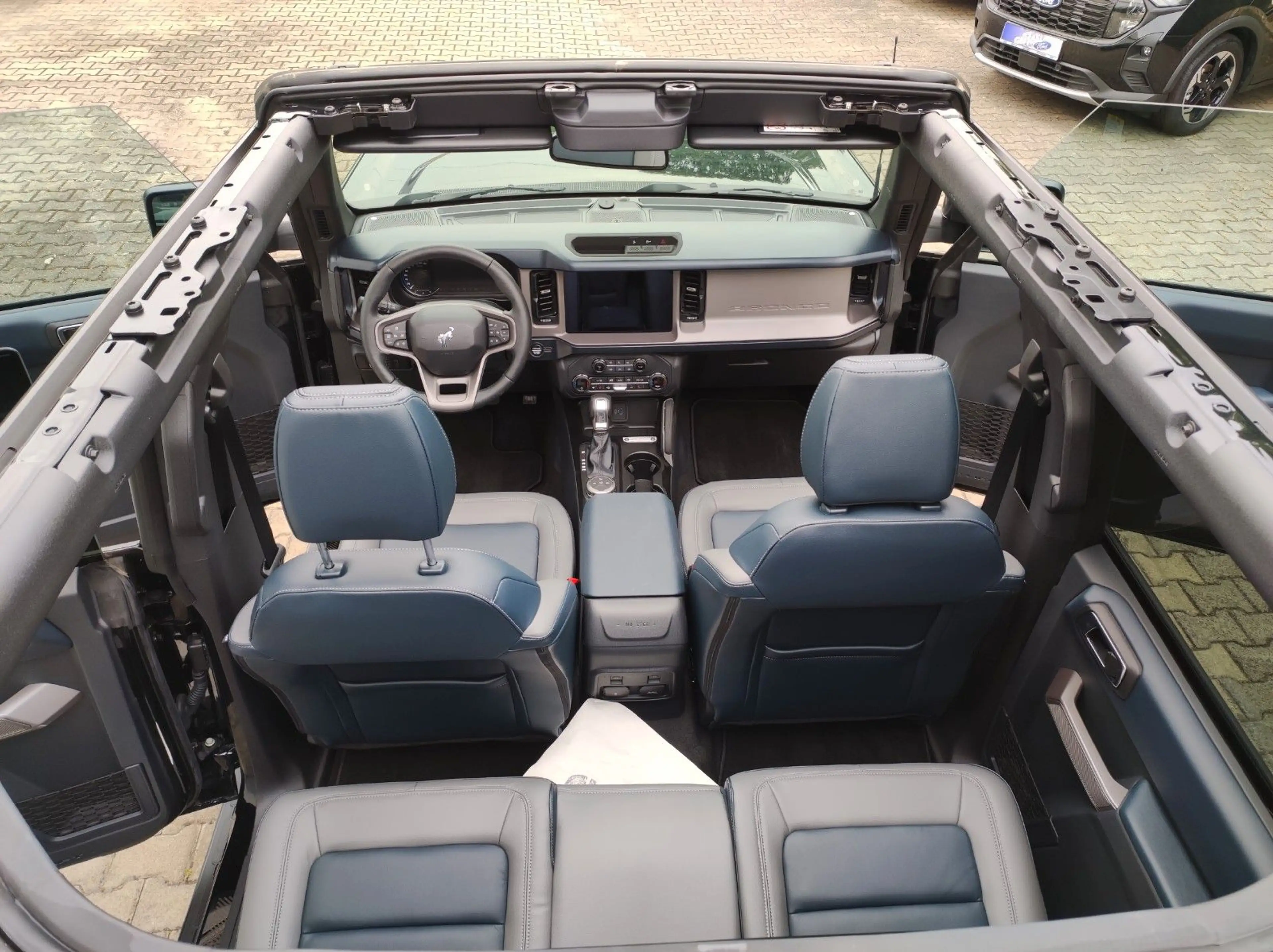 Ford Bronco Outer Banks 4x4 ACC LED Navi 360°Kamera — photo 15