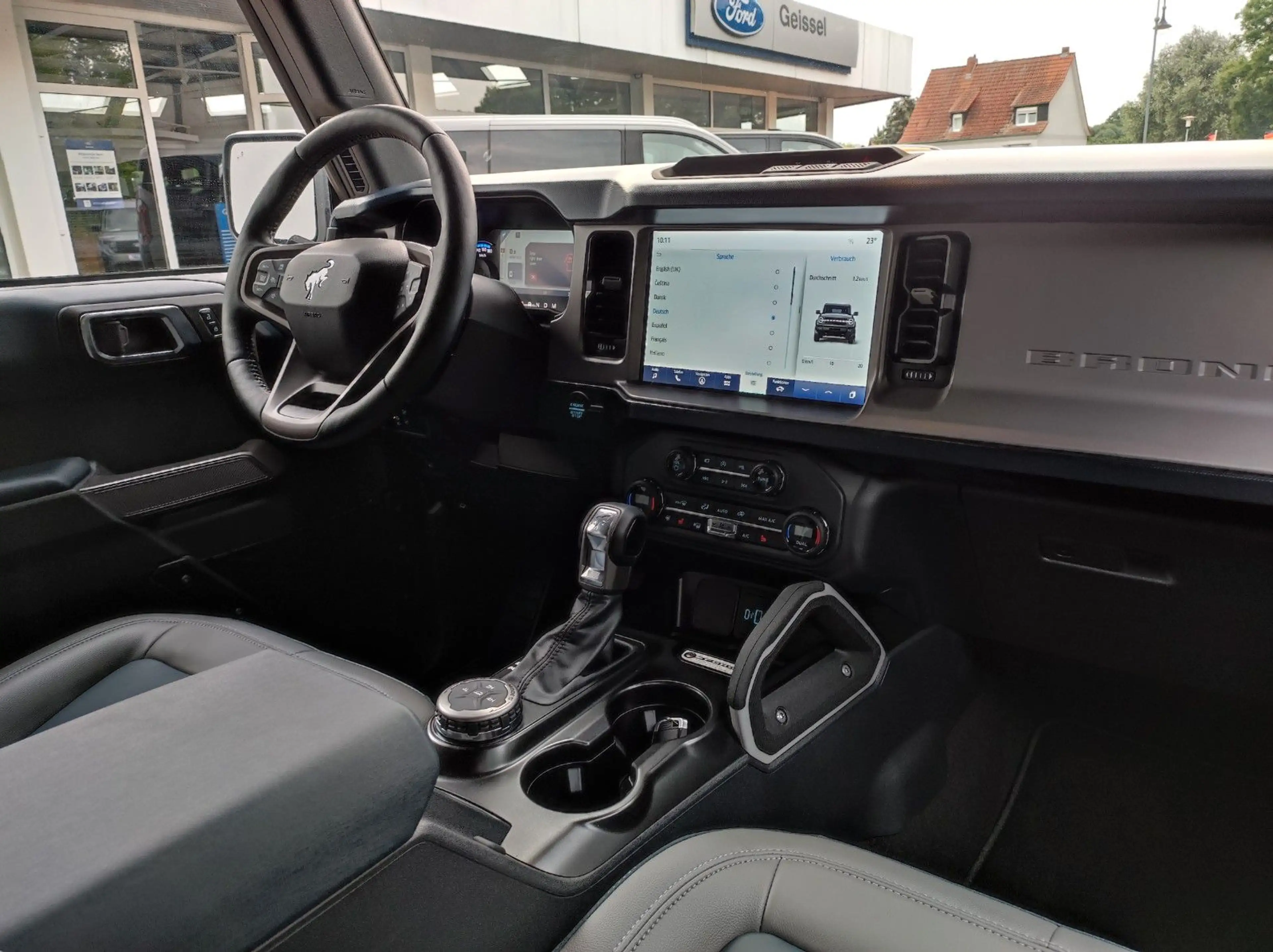 Ford Bronco Outer Banks 4x4 ACC LED Navi 360°Kamera — photo 14