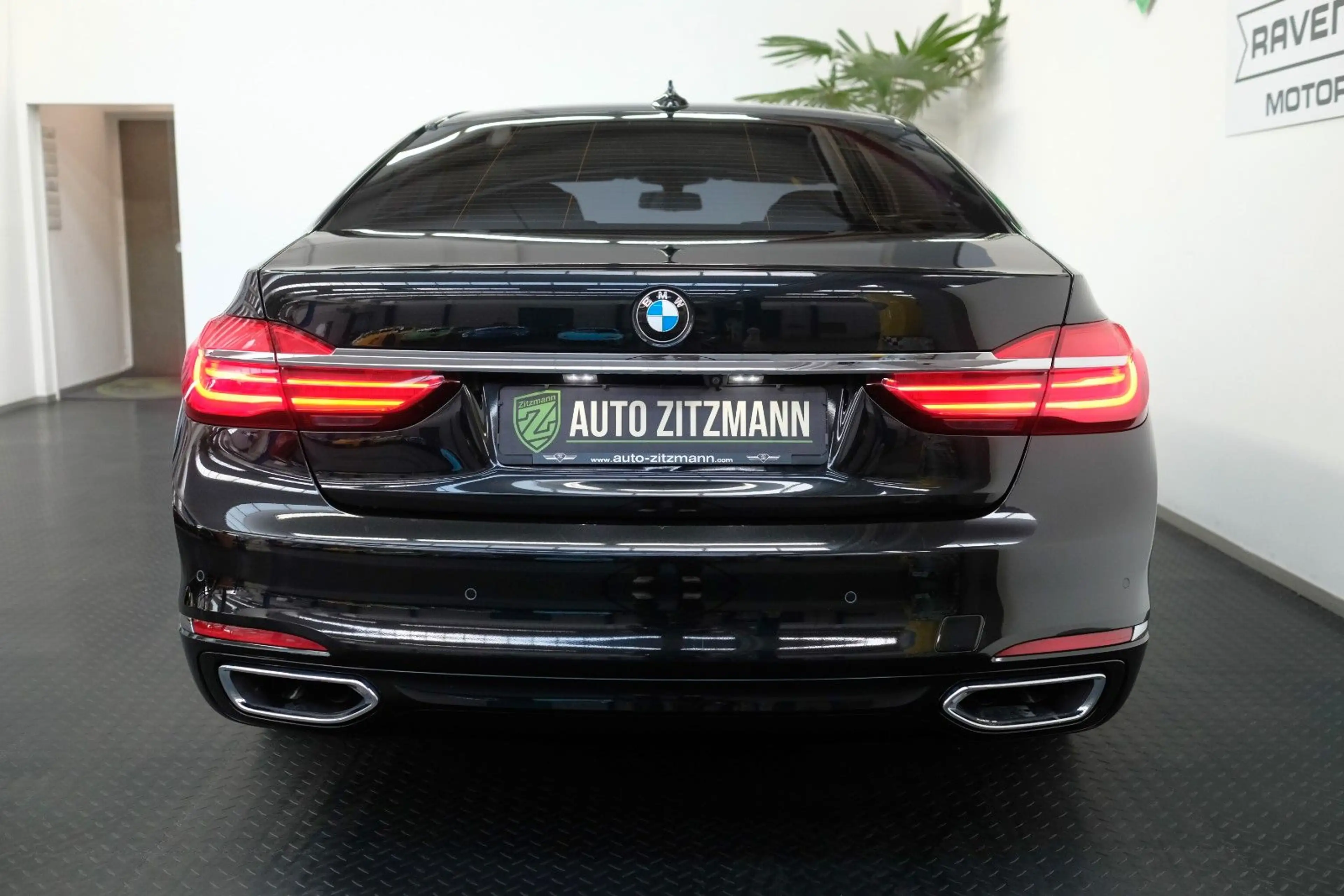 BMW 750 i xDrive/STANDH/H&K/LASER/HEAD/SOFT/MASSAGE — photo 7