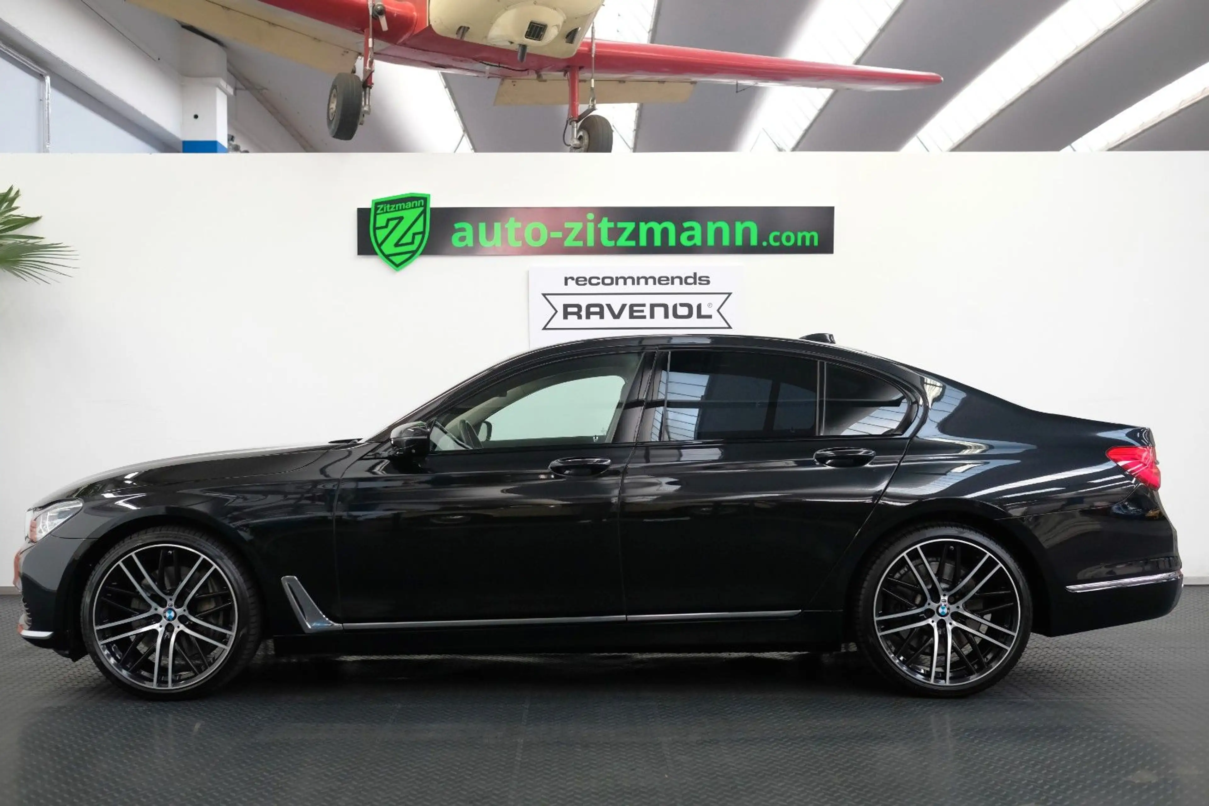 BMW 750 i xDrive/STANDH/H&K/LASER/HEAD/SOFT/MASSAGE — photo 9