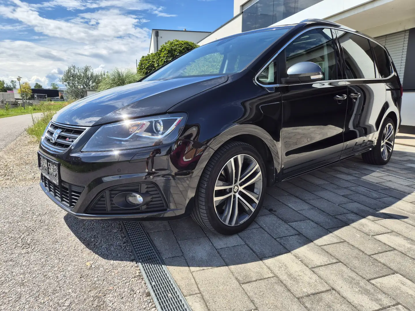 SEAT Alhambra FR 2,0 TDI DSG 4WD - 2