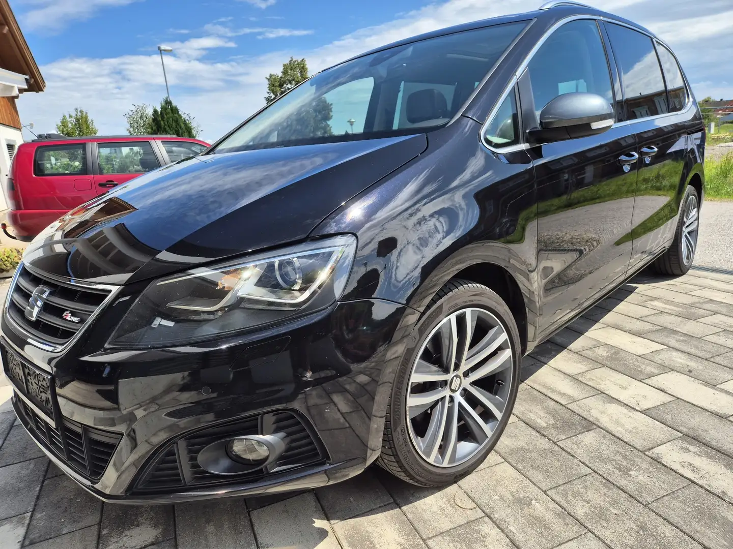 SEAT Alhambra FR 2,0 TDI DSG 4WD - 1