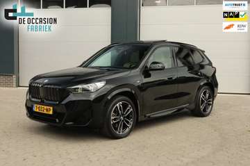 XDrive30 Launch Edition 67 kWh M-Sport Pano Carpla