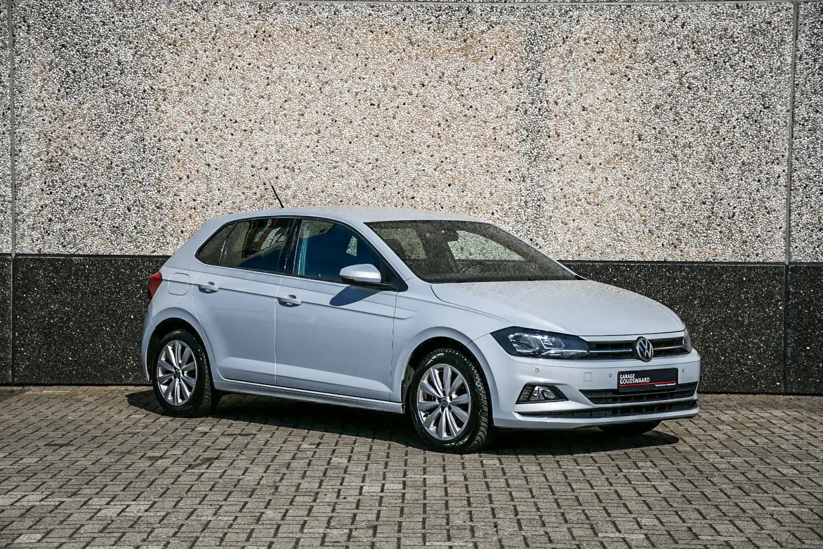 Volkswagen Polo 1.0 TSI Highline Wit - 1