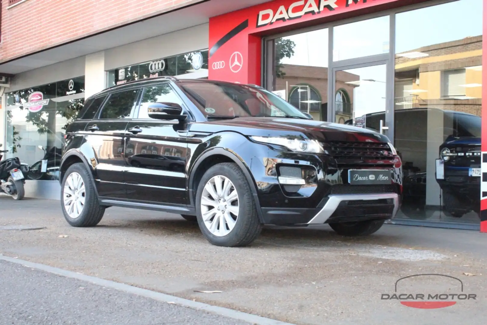 Land Rover Range Rover Evoque 2.2L SD4 Dynamic 4x4 190 Aut. Negro - 1