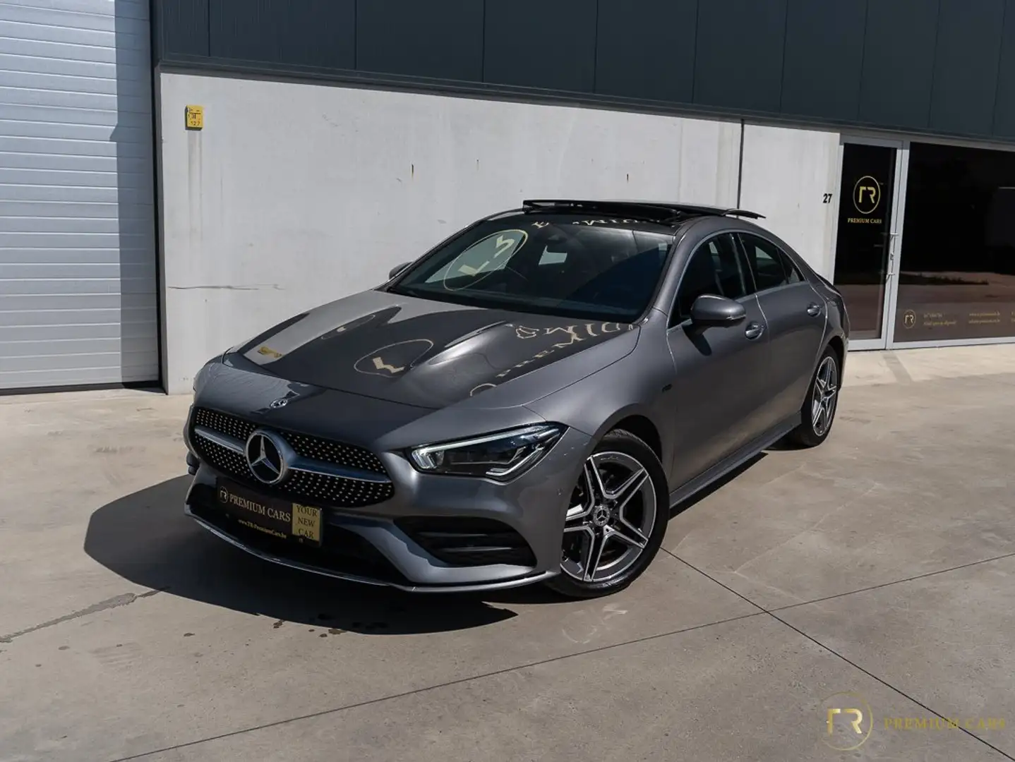 Mercedes-Benz CLA 250 e l AMG Line l Premium+ l Pano l Keyless l Elect S Gris - 1