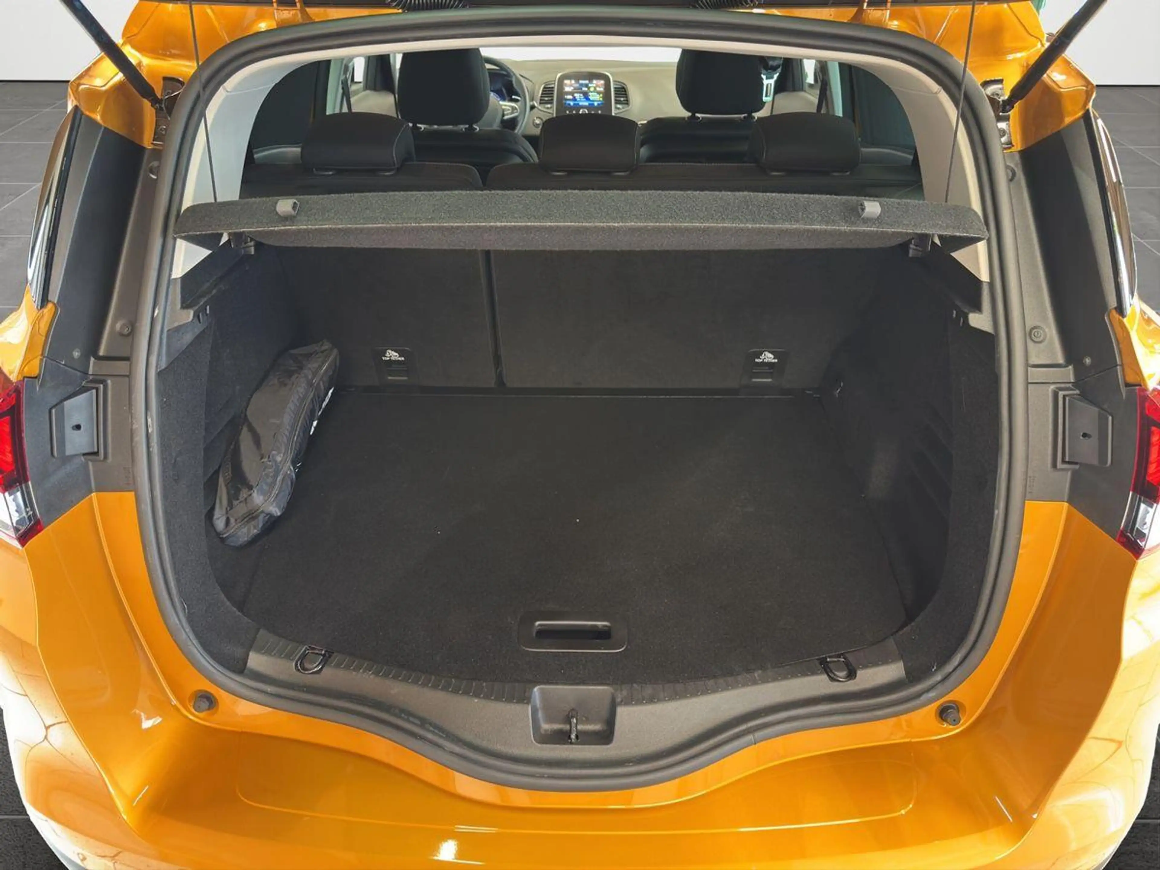 Renault Scenic IV Limited 1.3 TCe 140 Energy/Kamera/SHZ — photo 9