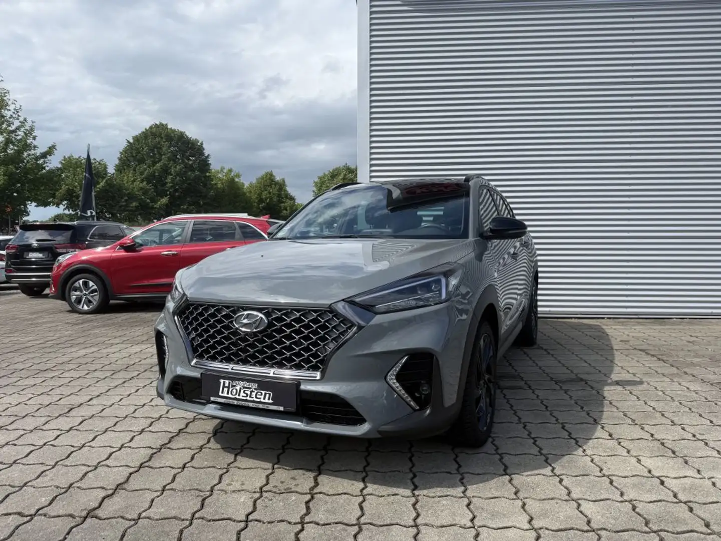 Hyundai TUCSON 1.6 GDi 4WD N Line Grijs - 1