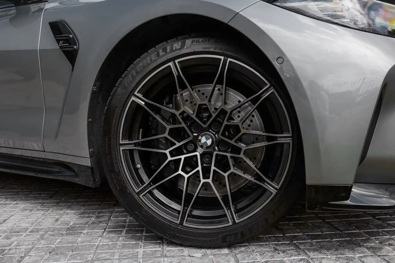 BMW M4 Coupé Competition xDrive Gris - 2