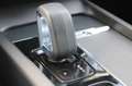 Volvo V60 B3 Automaat Momentum |Navigatie| Stoelverwarming v Grijs - thumbnail 13