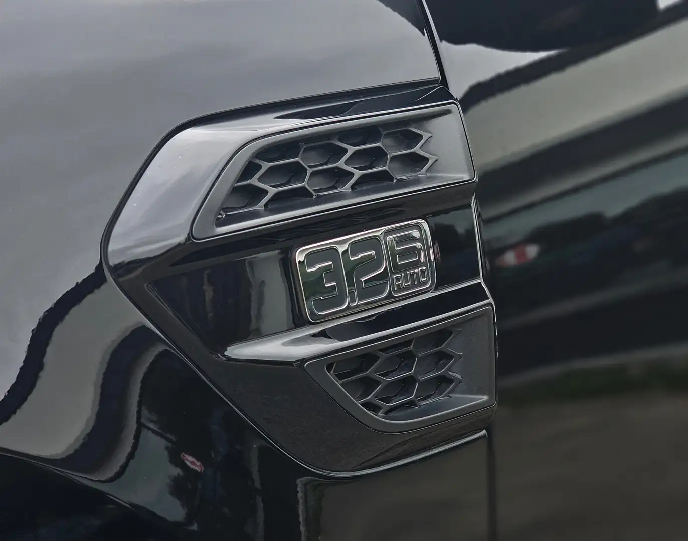 Ford Ranger BERESTERKE Ranger Autm. Limited *BLACK EDITION Noir - 2