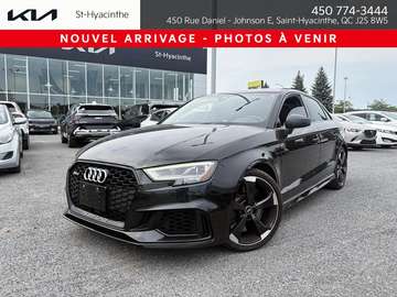 WOWW // JAMAIS ACCIDENTÉ // MODÈLE SEDAN // CONDITION SHOWROOM
