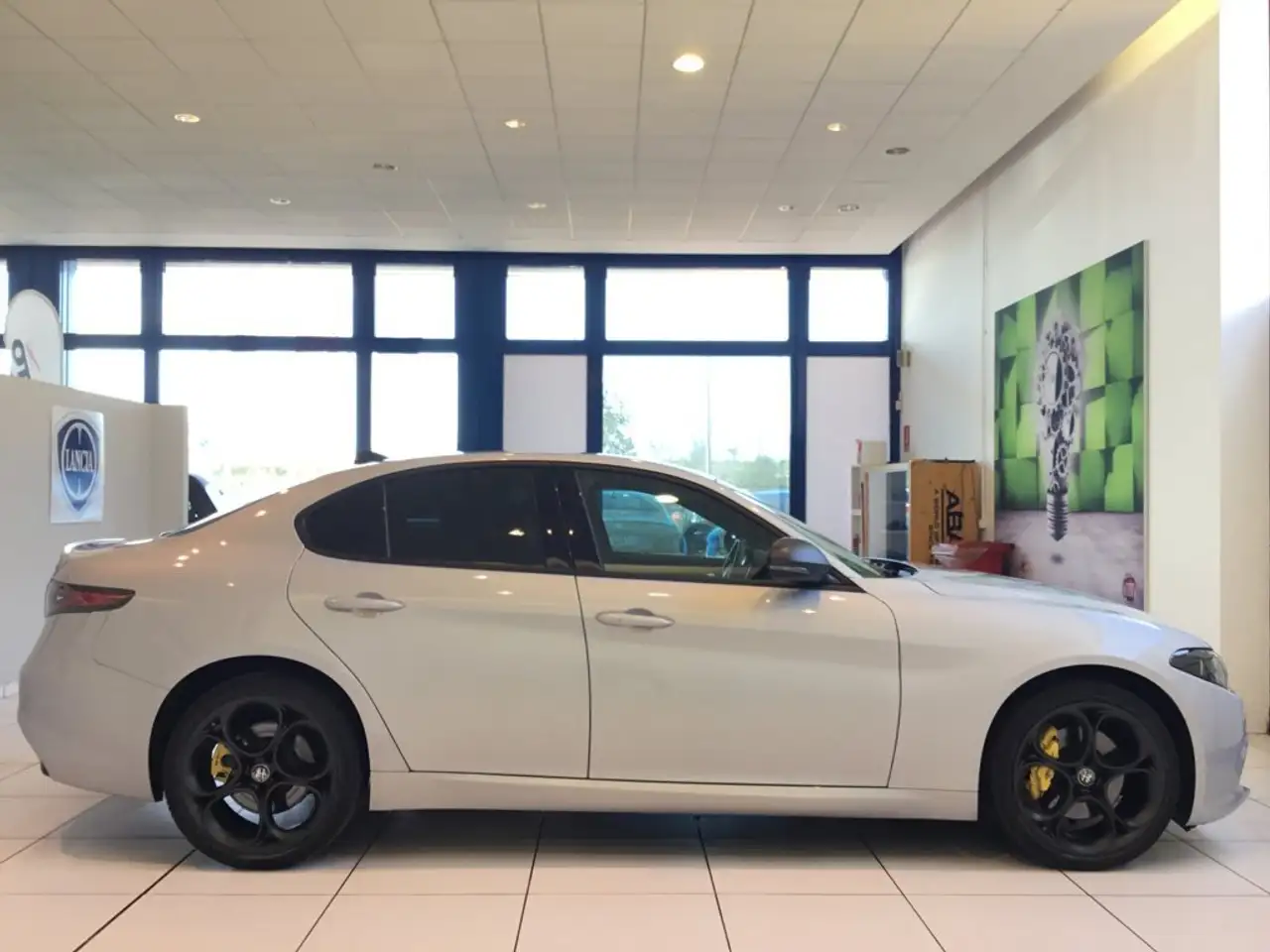 Alfa Romeo Giulia 2024