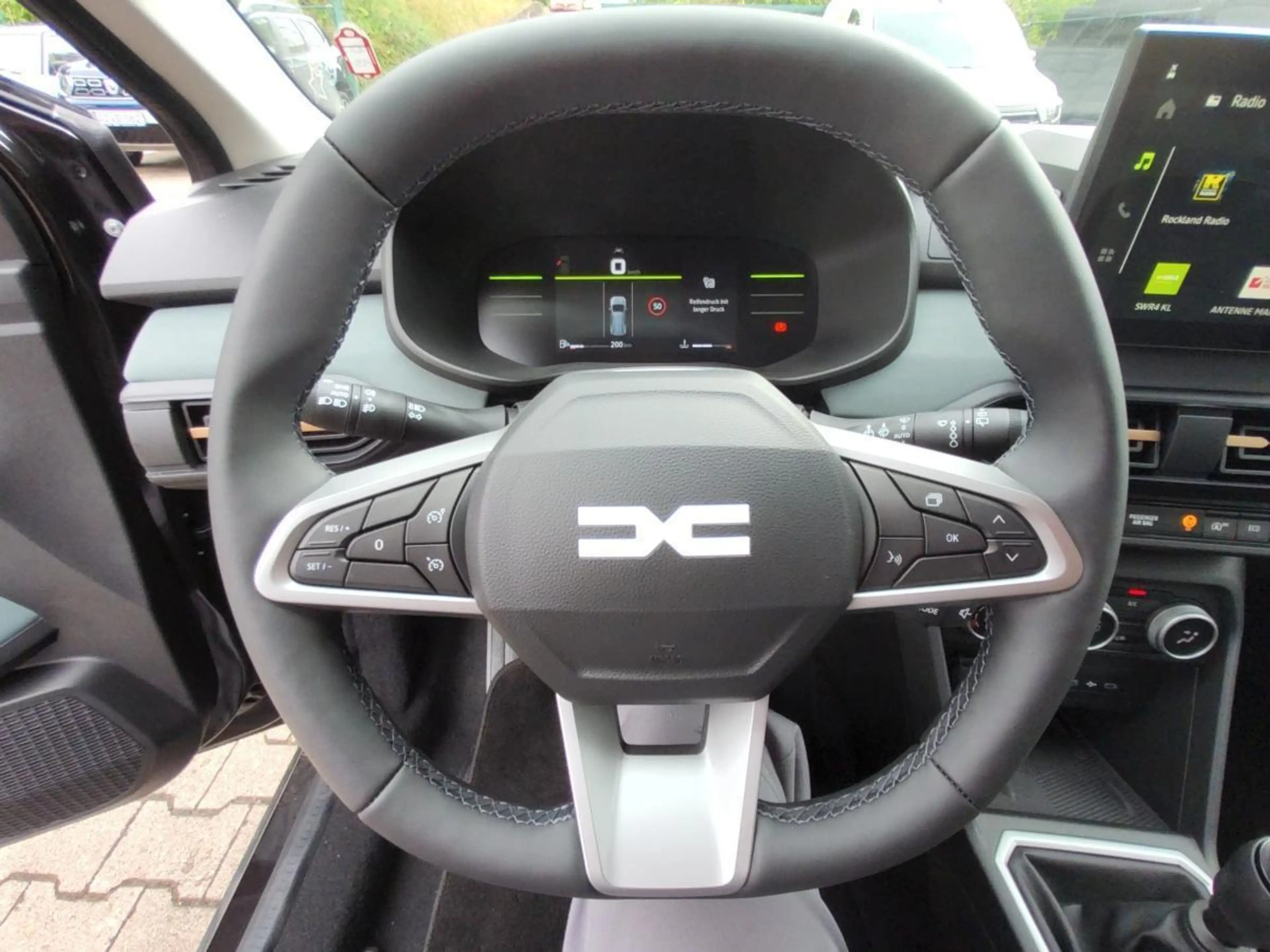 Dacia Jogger Extreme TCe 110 — photo 9