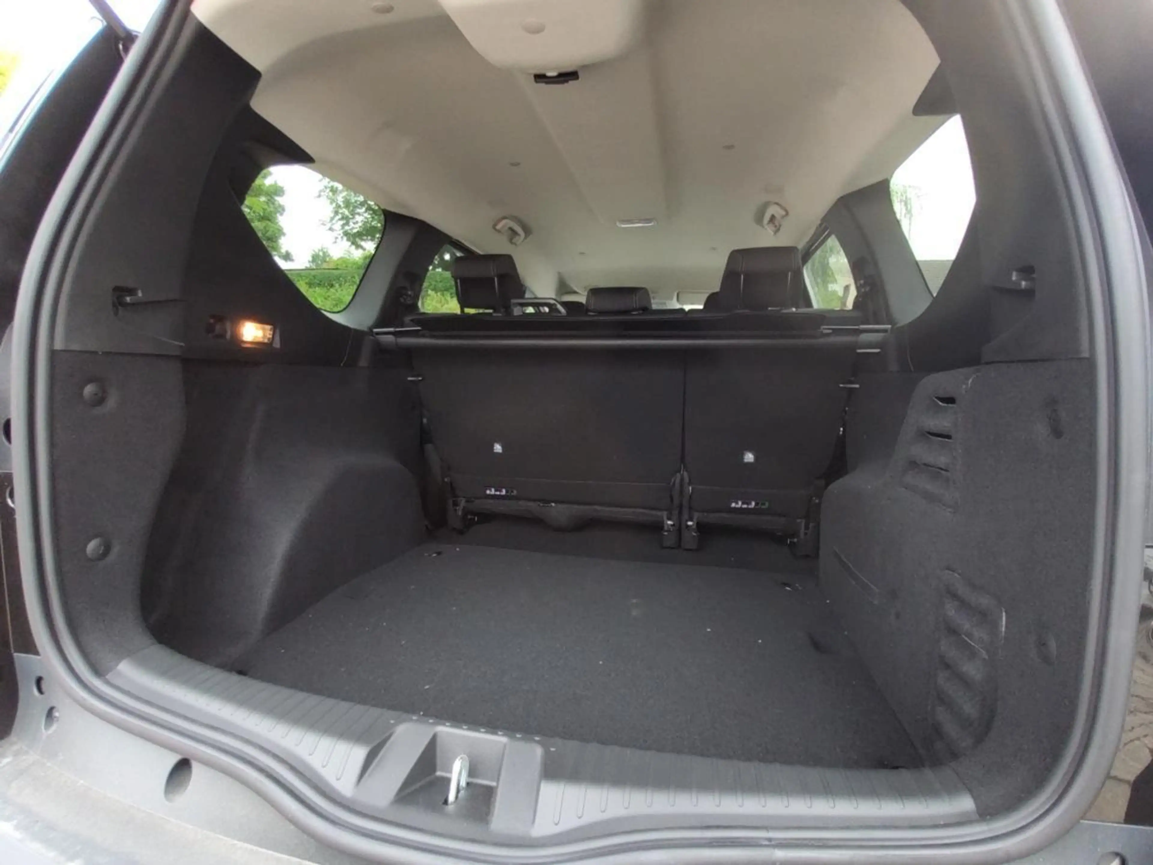 Dacia Jogger Extreme TCe 110 — photo 13