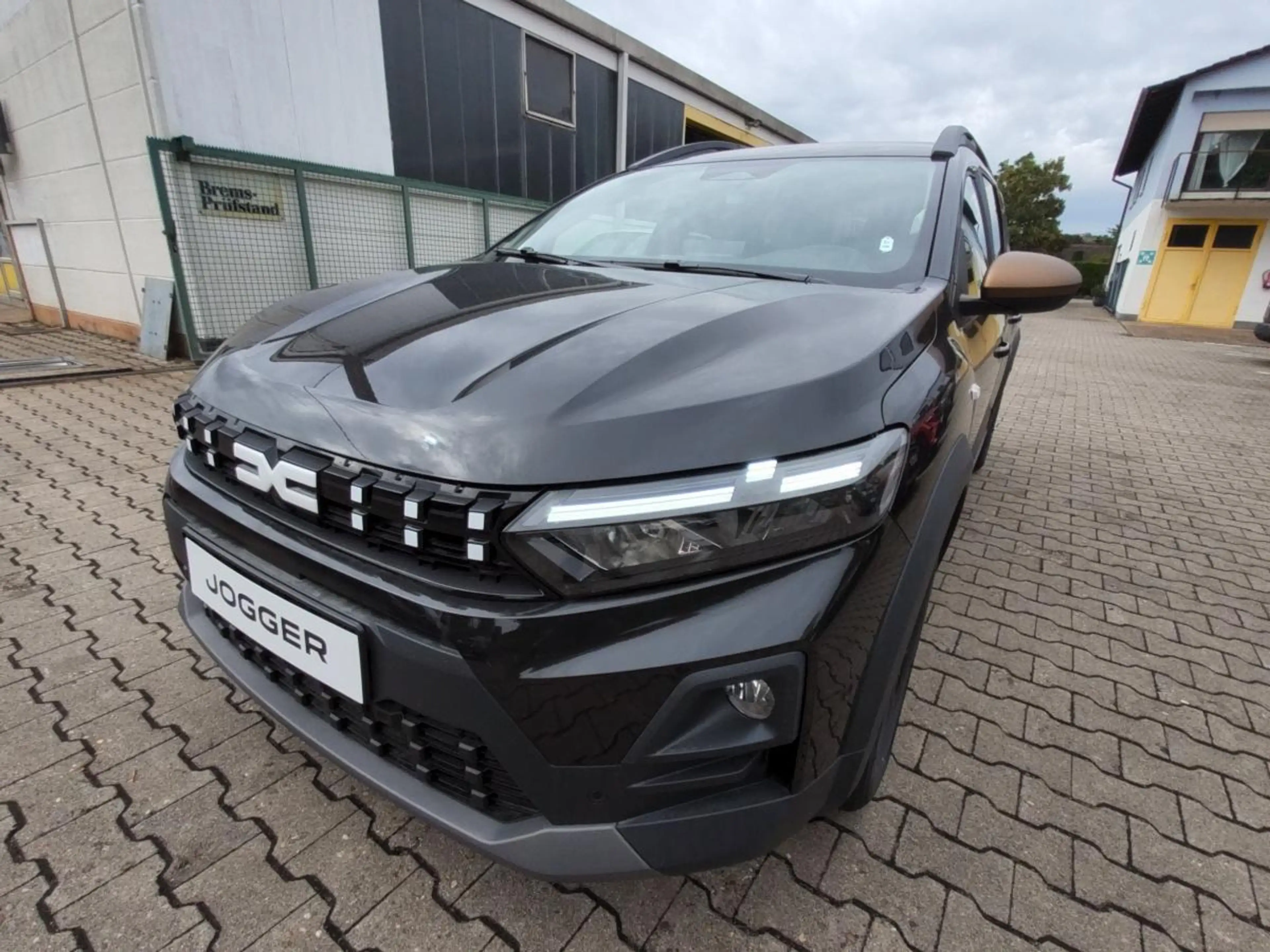 Dacia Jogger Extreme TCe 110 — photo 14