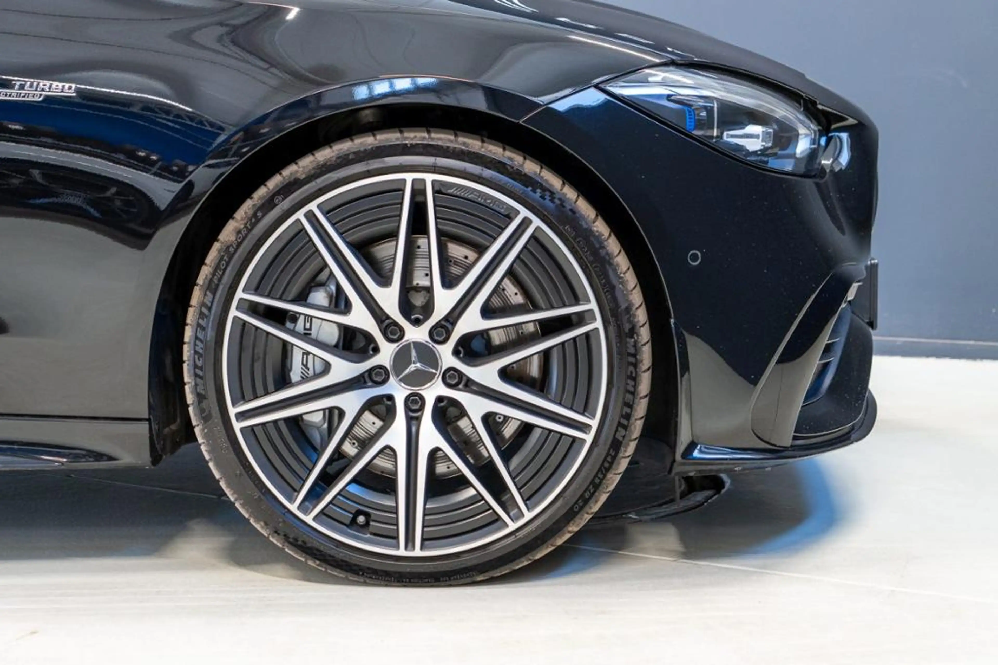 Mercedes-Benz C 43 AMG AMG C 43 T 4M *AERO DRIVERS PANO DIGITAL — photo 5