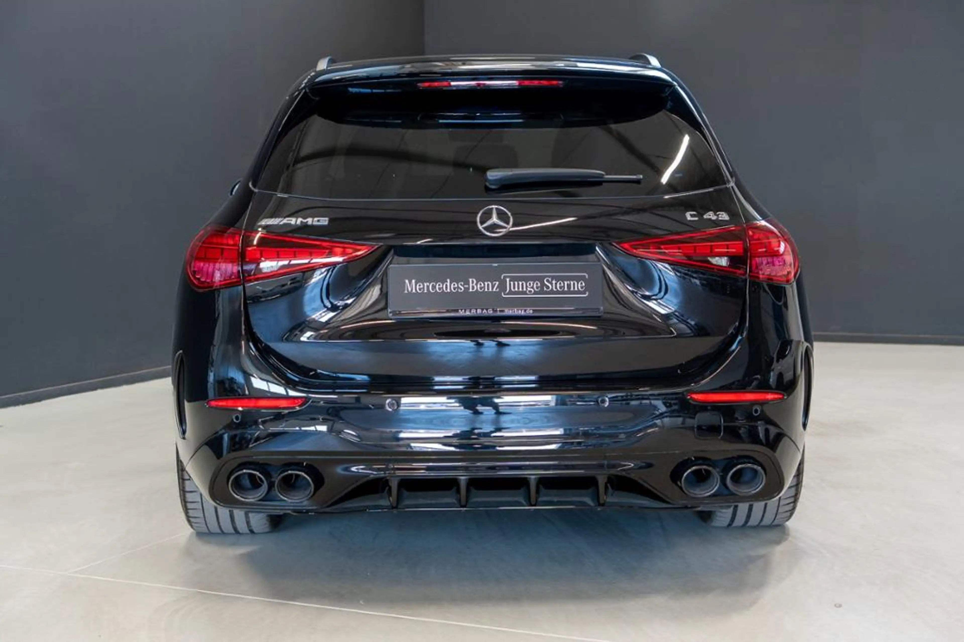 Mercedes-Benz C 43 AMG AMG C 43 T 4M *AERO DRIVERS PANO DIGITAL — photo 4
