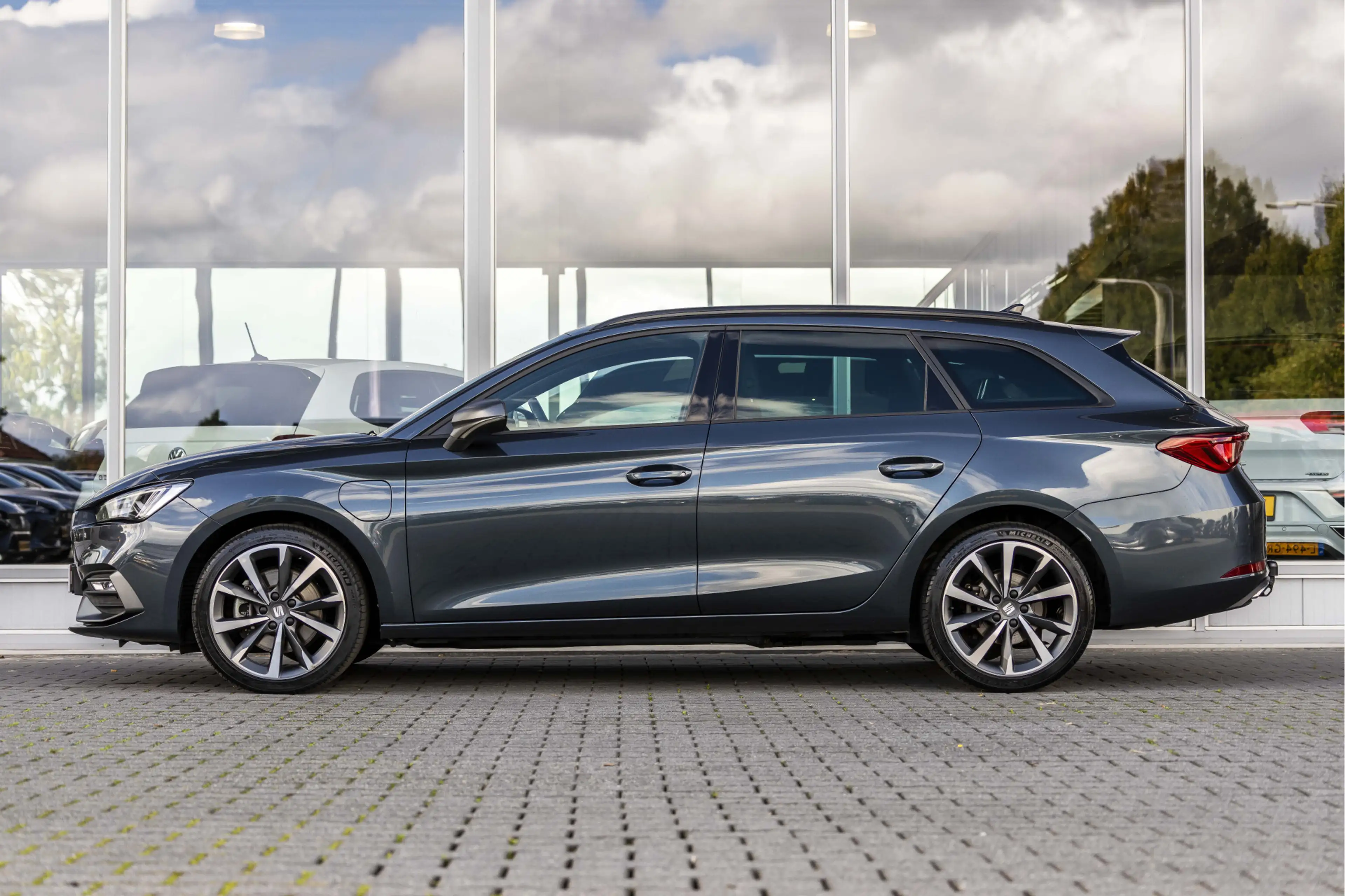 SEAT Leon e-Hybrid Sportstourer 1.4 TSI eHybrid PHEV FR | Trekhaak | — photo 5
