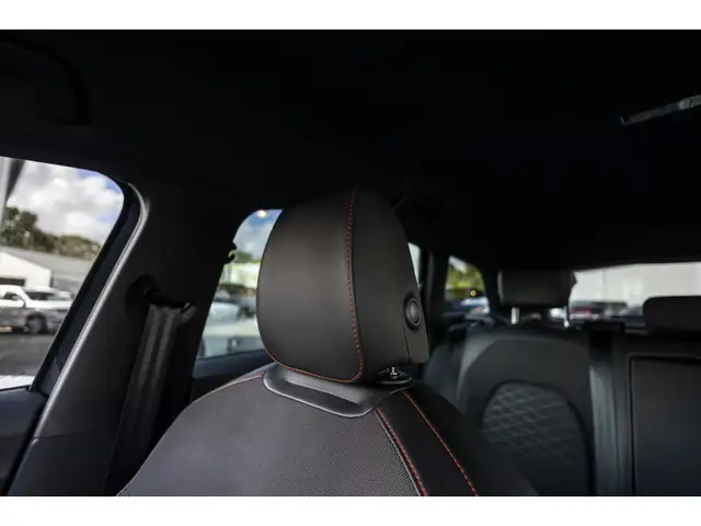 Seat Leon view 12