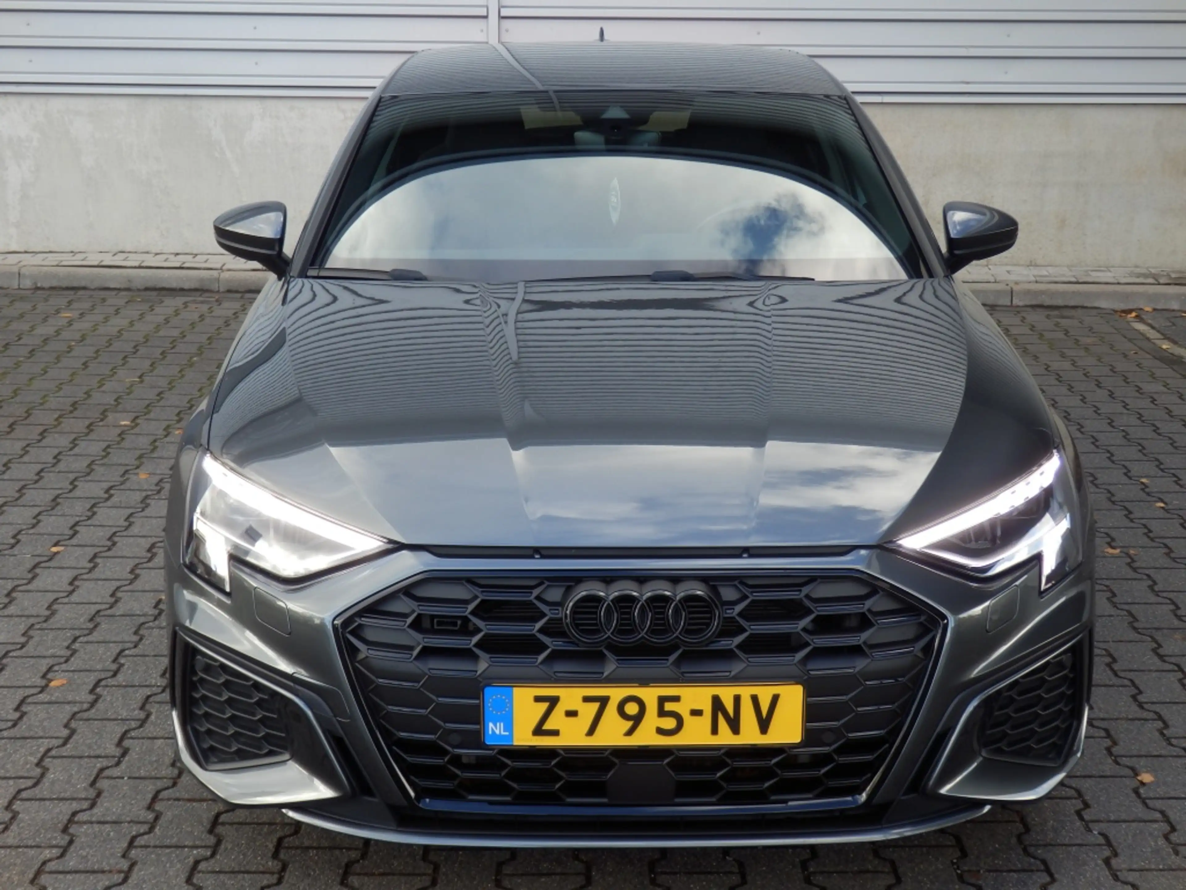Audi A3 Sportback 45 TFSI e S ed. Comp — photo 4