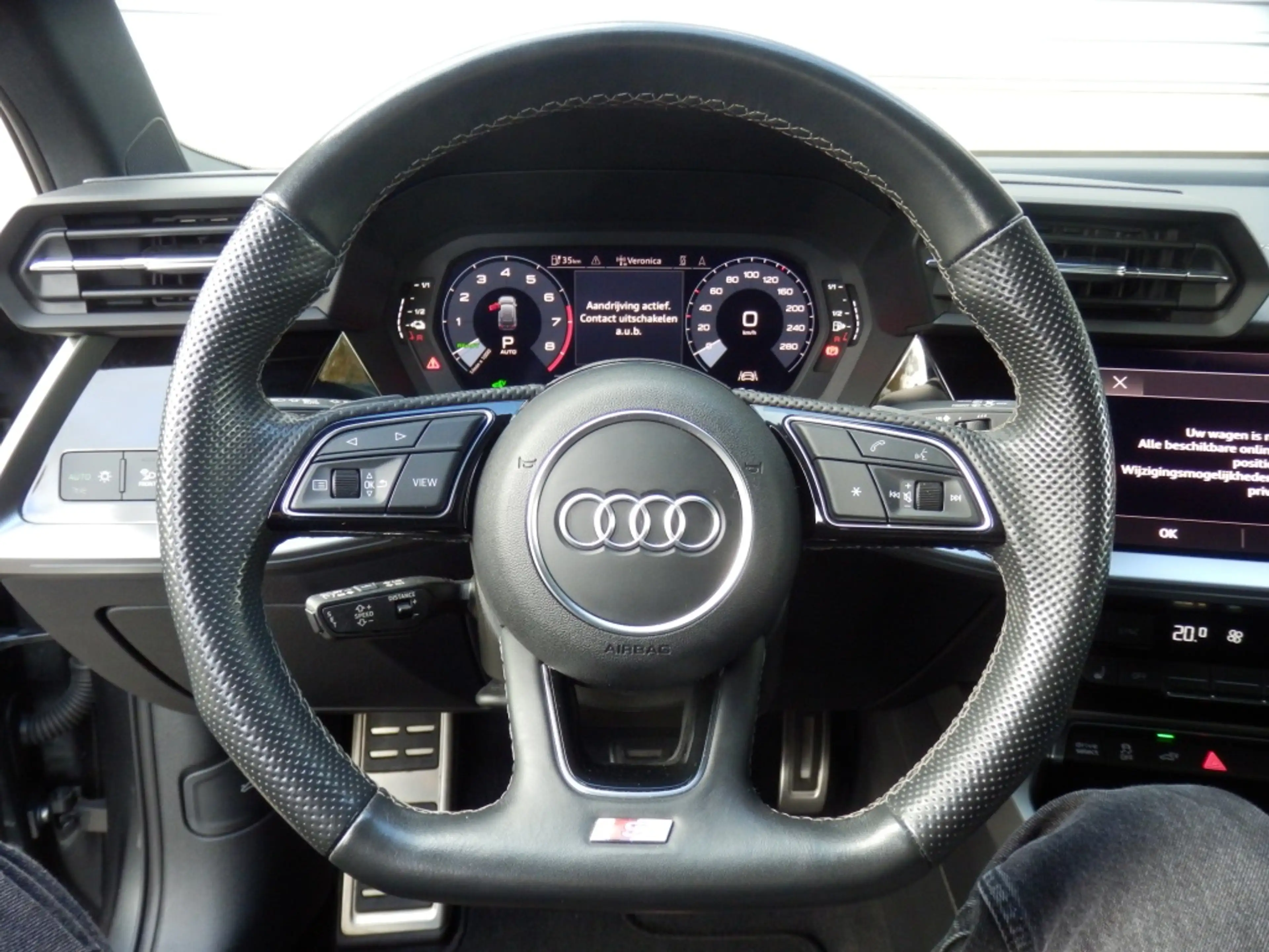 Audi A3 Sportback 45 TFSI e S ed. Comp — photo 6