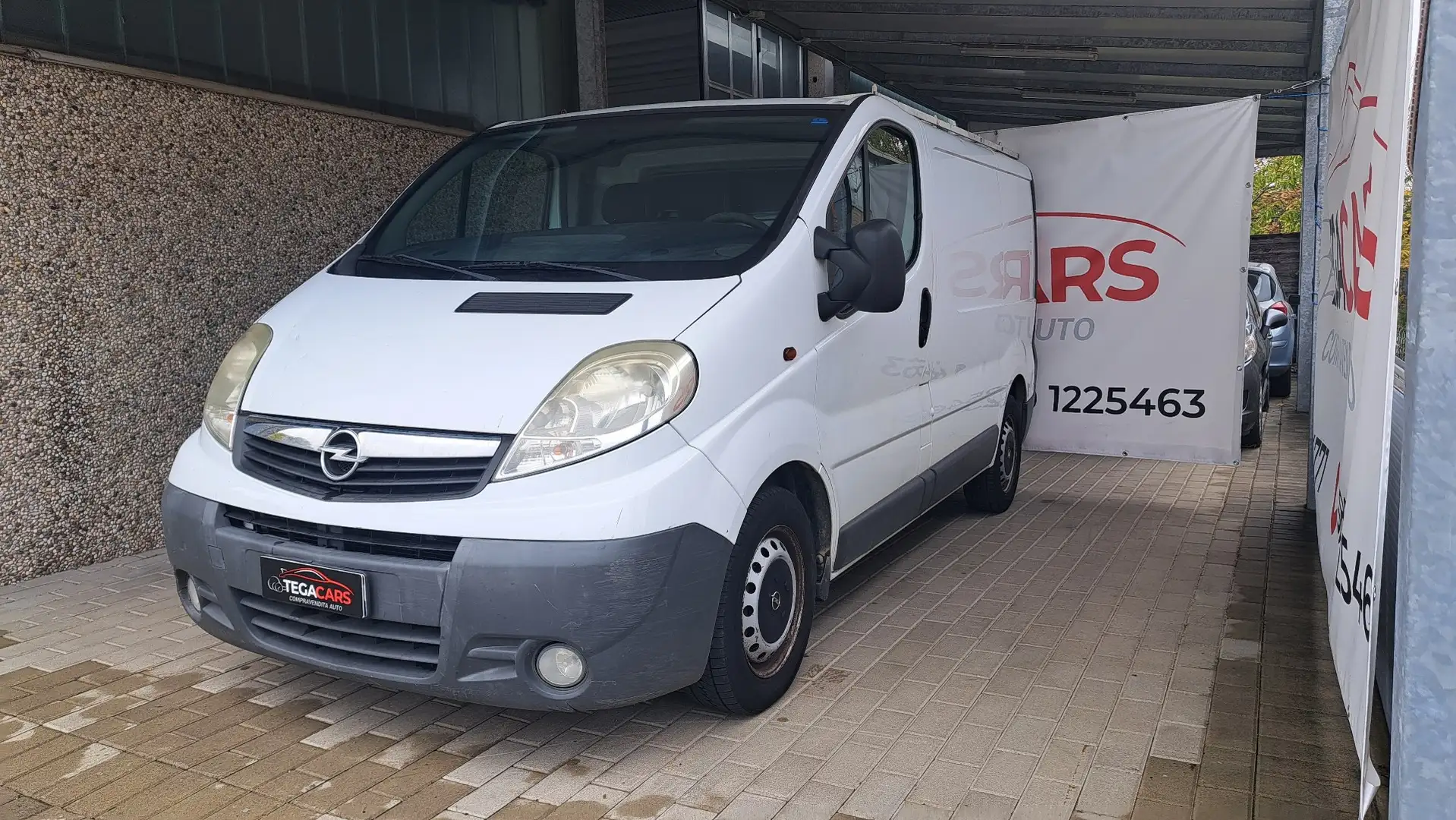 Opel Vivaro - 2