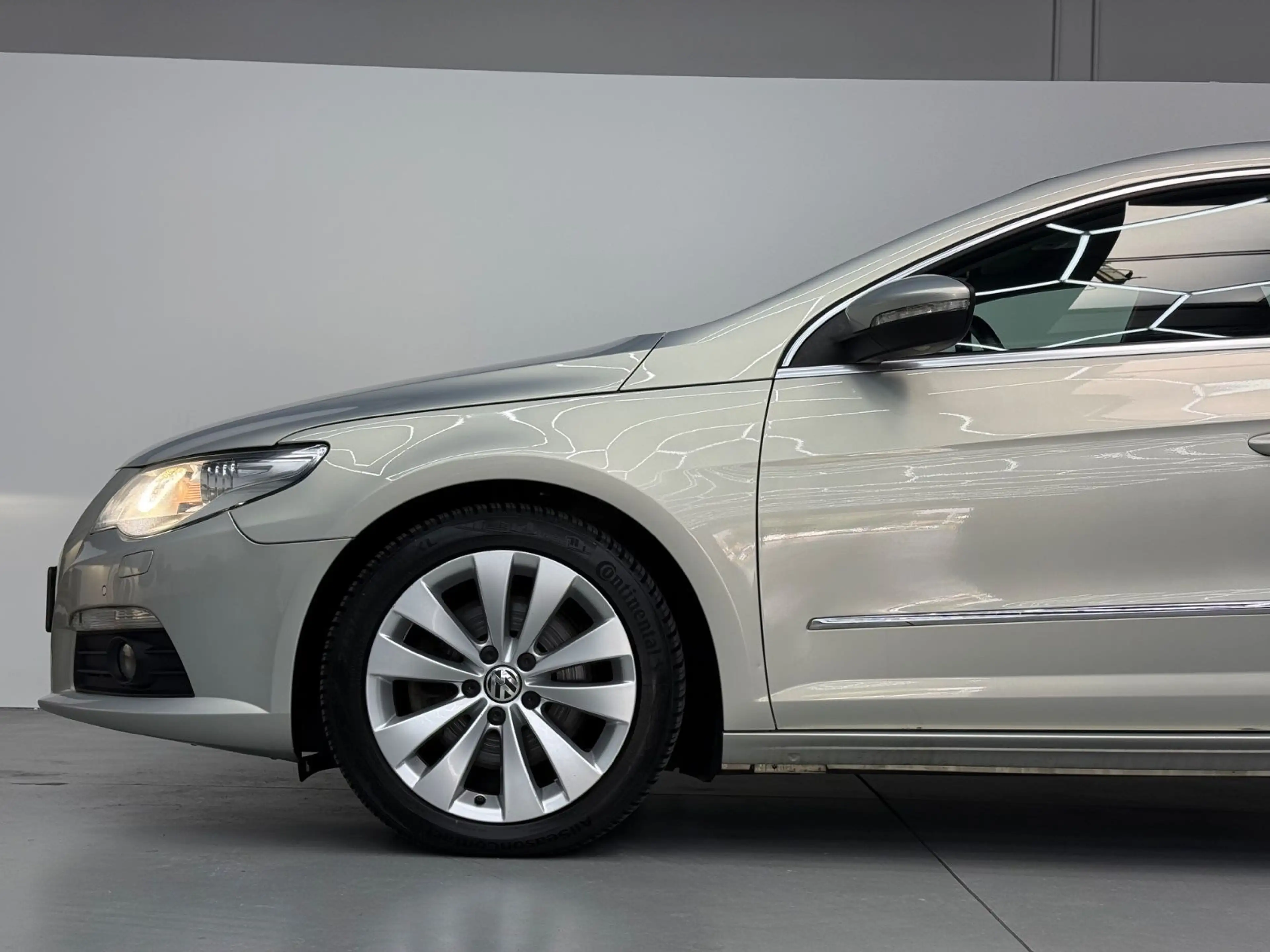 Volkswagen Passat CC BMT 4Motion ACC*NAVI*KAMERA*BIXENON — photo 6