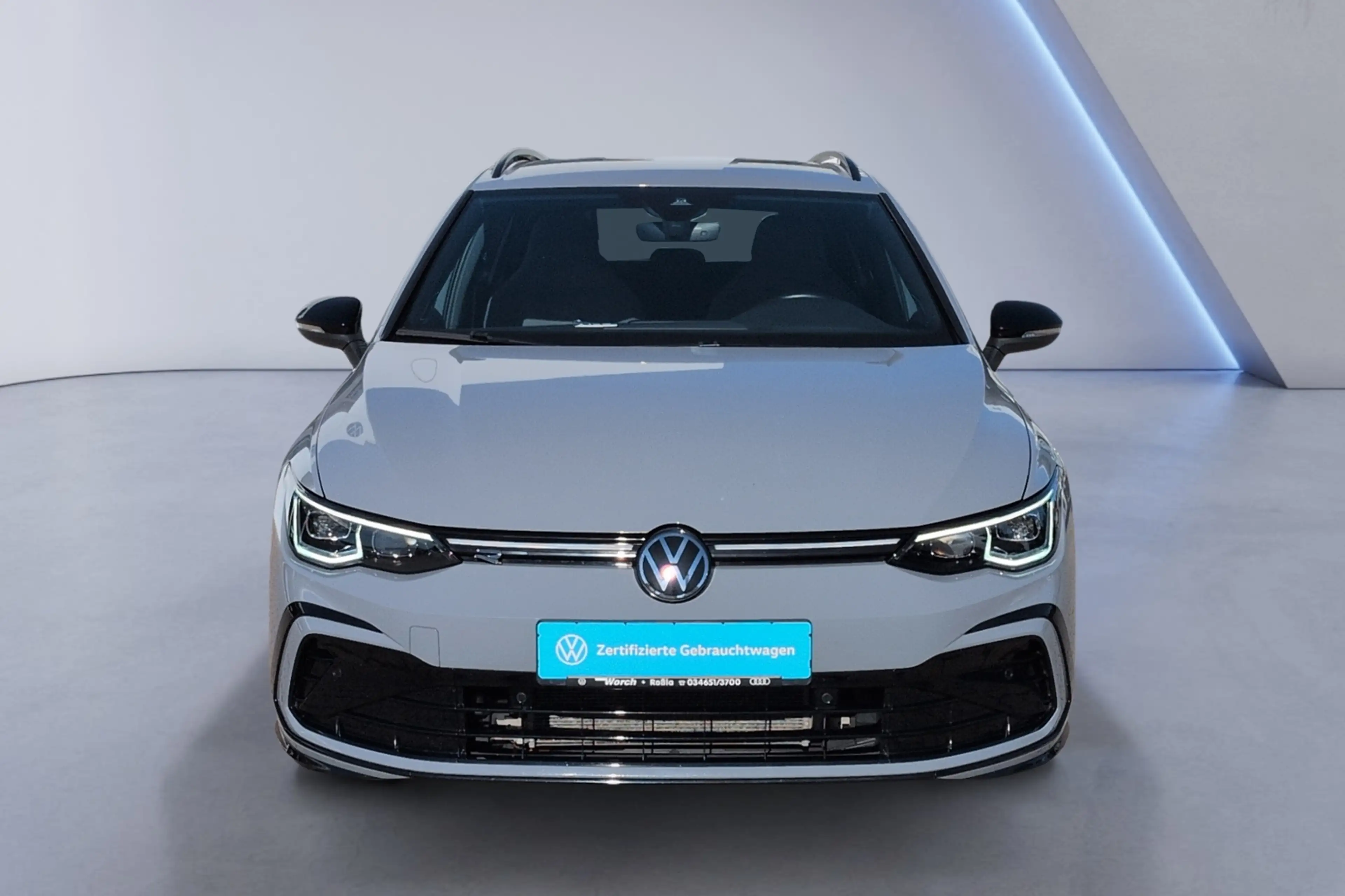 Volkswagen Golf Variant VIII Variant 2.0 TSI DSG R-Line STHZ+AHK+ — photo 8