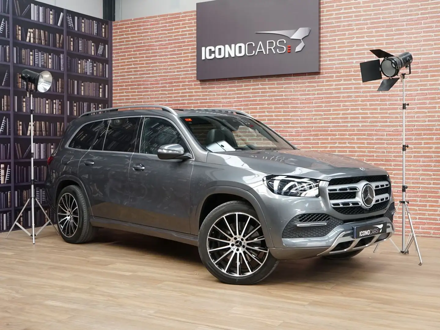 Mercedes-Benz GLS 400 400d 4Matic - 1