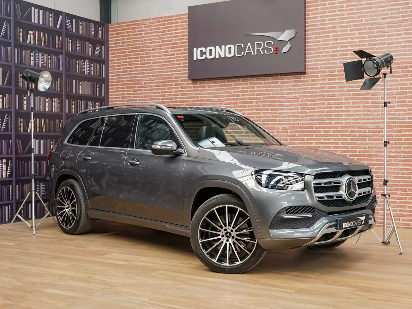 Mercedes-Benz GLS 400 400d 4Matic - 1