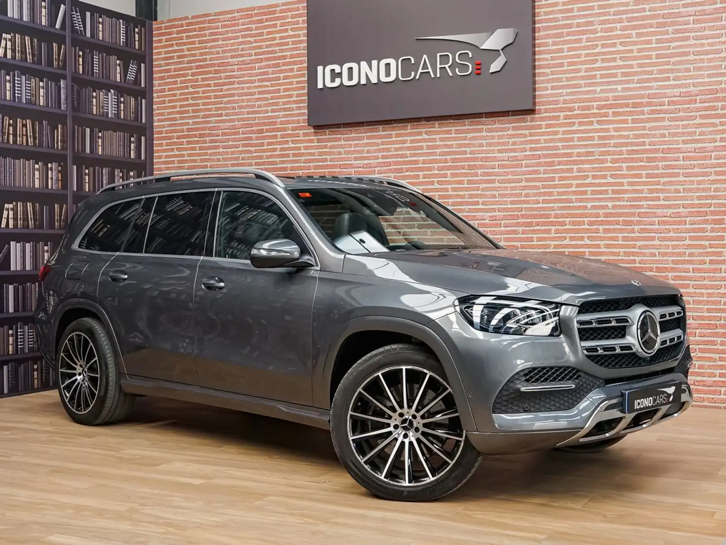 Mercedes-Benz GLS 400 400d 4Matic Gris - 2
