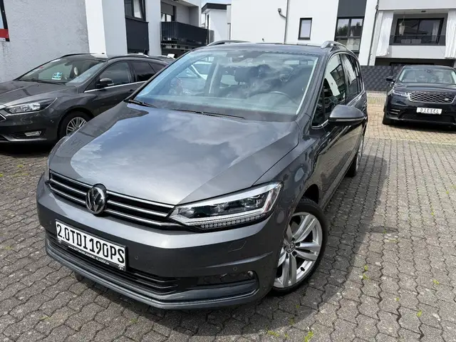 Volkswagen Touran 2.0 TDI DSG BMT HIGHLINE LEDER KAMERA NAV