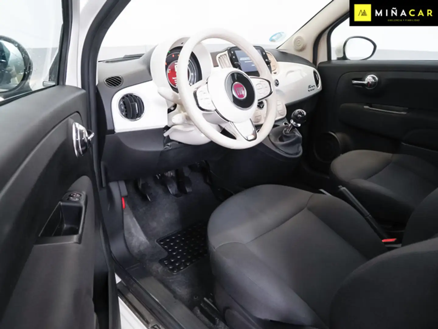 Fiat 500 500C 1.0 Hybrid Monotrim 52kW White - 2