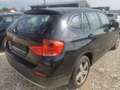 BMW X1 xDrive 18 d Schwarz - thumbnail 4