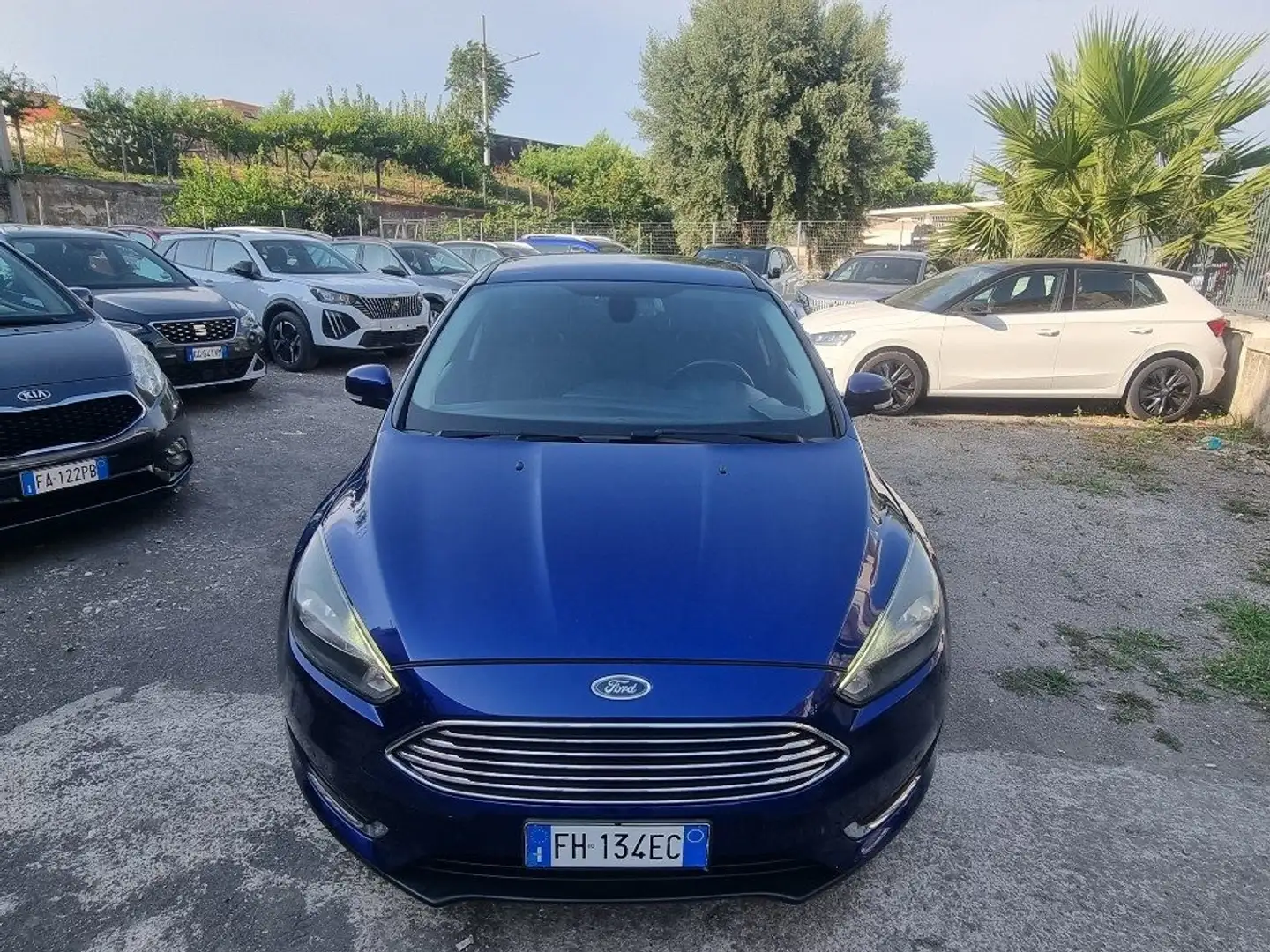 Ford Focus 1.5 TDCi 120 CV Start&Stop  Titanium Blauw - 1