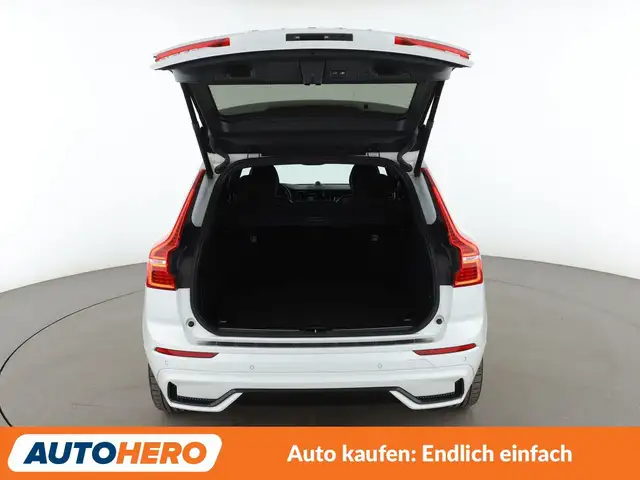 Volvo XC60 view 16
