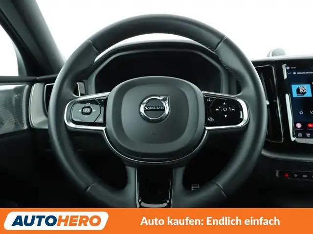 Volvo XC60 view 19