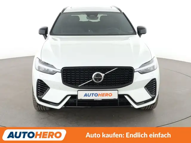 Volvo XC60 view 9